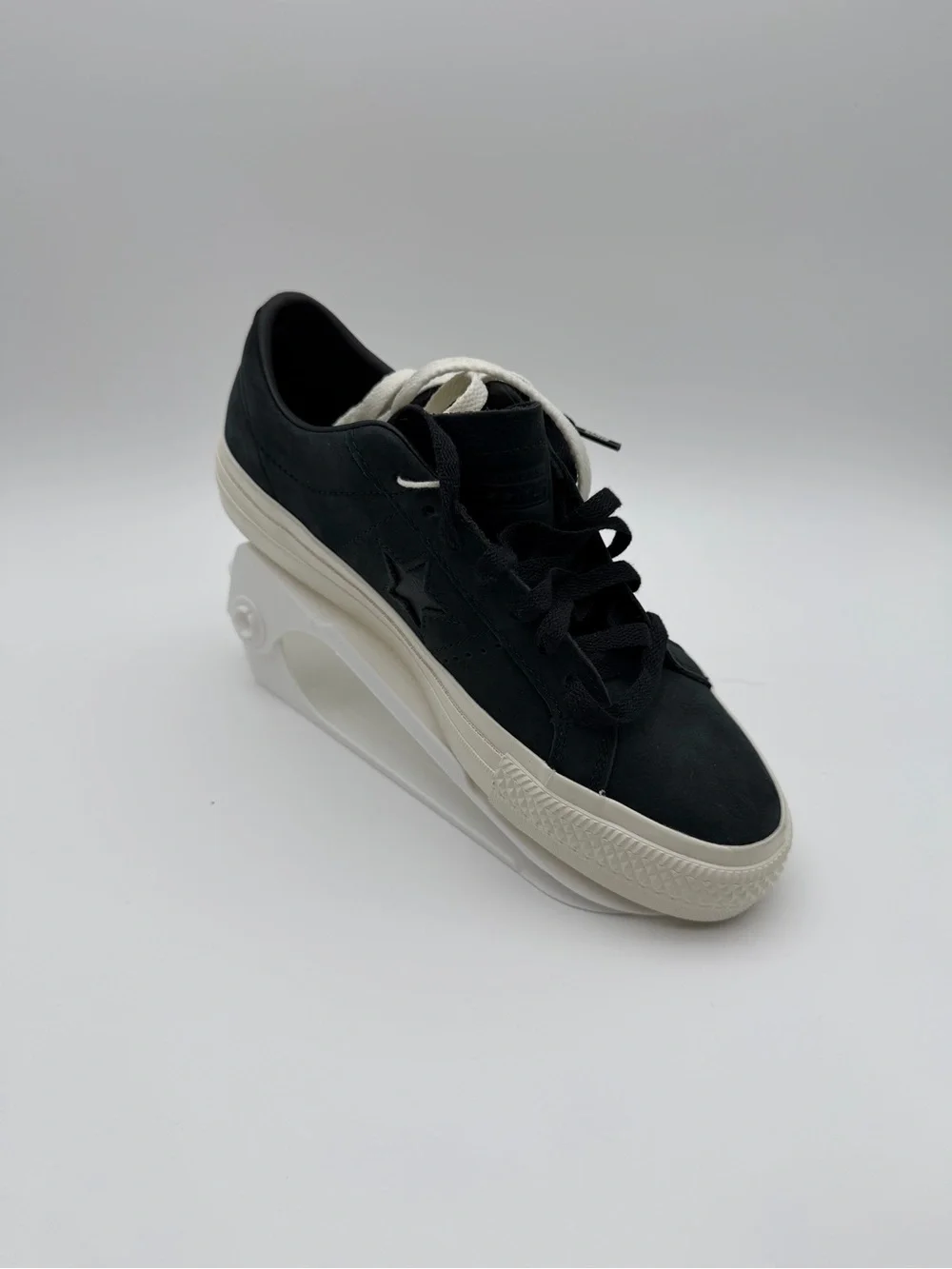 Converse One Star Sneakers | Black | Unisex M7/W8.5 | NWOB